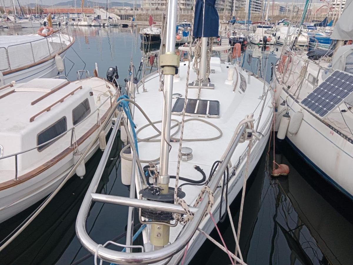Hospedaje Dado De Baja Badalona Zewnętrze zdjęcie